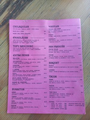 Many delicious options 🤗 at Choclo y Maíz Cocina Vegana in Guadalajara