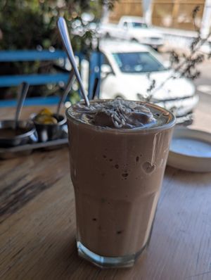Snickers smoothie at Choclo y Maíz Cocina Vegana in Guadalajara