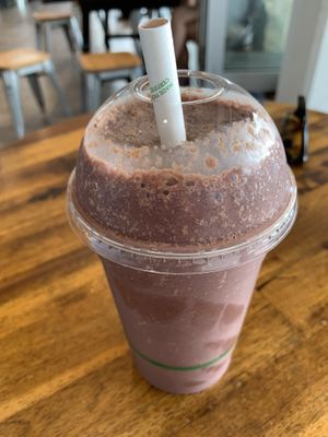 Açai banana smoothie - so nice at Byron Corner Store in Byron Bay