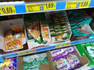 Mandorle pralinate Vegan 1,69euros at Eurospin in Caserta