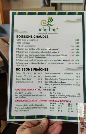 Drinks at Mây Bay in Vincennes