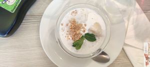 Chè chuối – Bananas with tapioca pearls, coconut milk and peanuts at Mây Bay in Vincennes