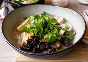 Phở – Soupe Pho at Mây Bay in Vincennes