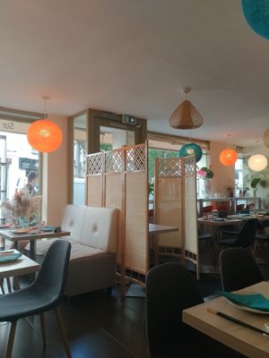 . at Mây Bay in Vincennes