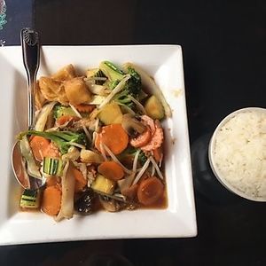 Mixed vegetables & fried tofu at Thai Spoon in Pittsburgh