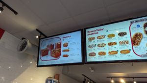  at BeaverTails in Niagara Falls