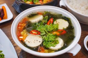 seeweed soup at An Lac Tam 2 in Da Nang