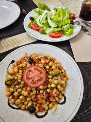 Entrees: salad and chick peas at Carmen in Organya
