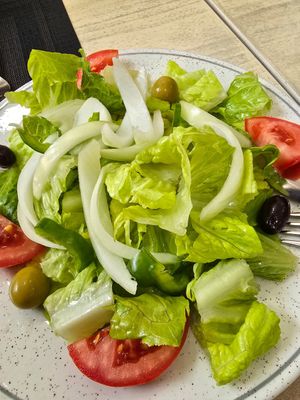 Salad at Carmen in Organya