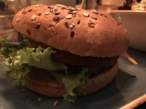 Vegan burger at Hans im Glück - Kennedyplatz in Essen