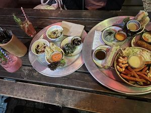 Weniger als 50€ mit Getränken. Alles Vegan  at Element Five in Berlin