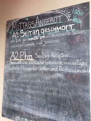 Lunch Deal at Element Five in Berlin