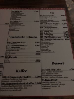 Drinks   at Element Five in Berlin