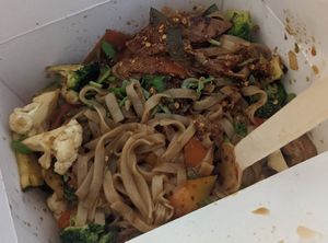 drunken noodles with the vegan protein option at Som Kitchen in Vienna