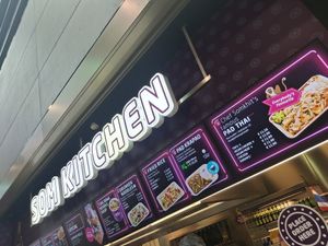  at Som Kitchen in Vienna