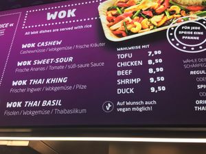 Veggie labels at Som Kitchen in Vienna