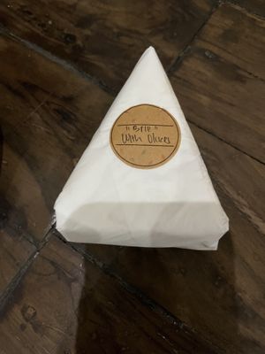 Brie   at TreeNut Cheezery in Ubud