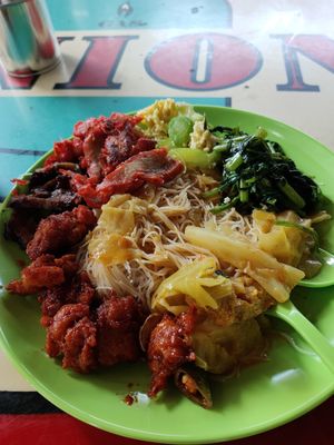 Solid at My Home Vegetarian 素心小吃 in Central Singapore