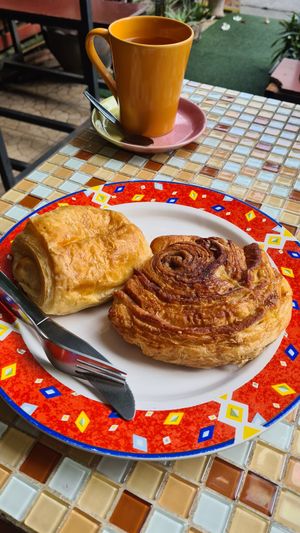 Cinnamon roll and chocolate croissant. at Da's Home Bakery in Chiang Mai