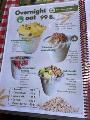 Vegan overnight oat menu  at Da's Home Bakery in Chiang Mai
