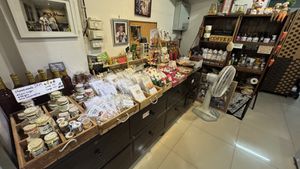   at Da's Home Bakery in Chiang Mai