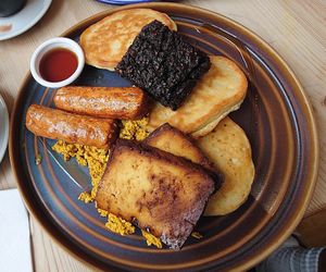 Transatlantic breakfast 😋 at Green Olive in Menai Bridge