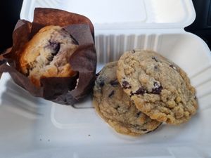 Banana and blueberry muffin and chocolate chip cookies at Green Olive in Menai Bridge