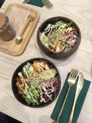 Heel erg lekkere bowls! at The Kind Coconut in Mechelen