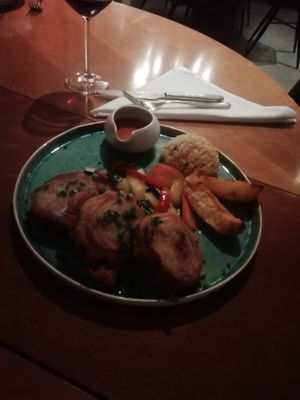 Türlü at Mira in Nijmegen