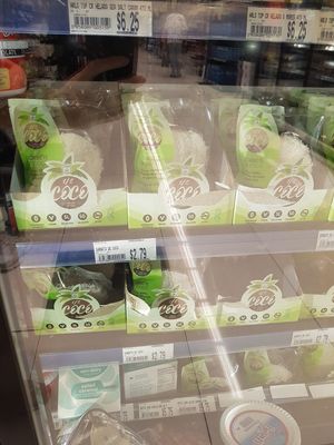 Coco icecream at Supermercados Rey in Panama City