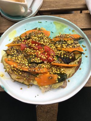 Breakfast at Manna Porto in Porto