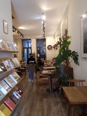 Inside at Manna Porto in Porto