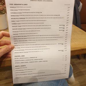 Menu at Manna Porto in Porto