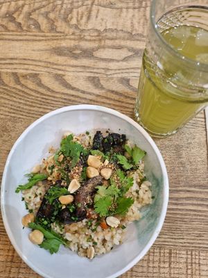 Good & Health Food at Manna Porto in Porto