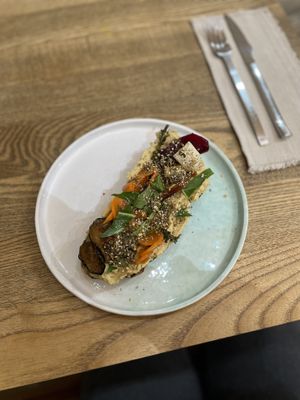 Humus toast  at Manna Porto in Porto