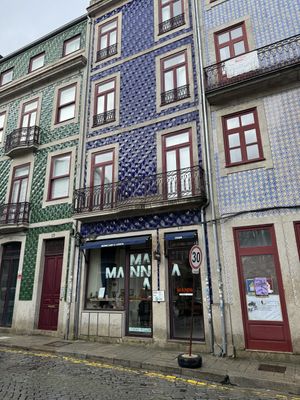 Outside   at Manna Porto in Porto