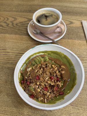 Breakfast   at Manna Porto in Porto