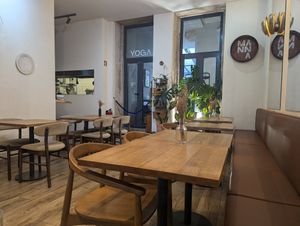 Cute vibe at Manna Porto in Porto