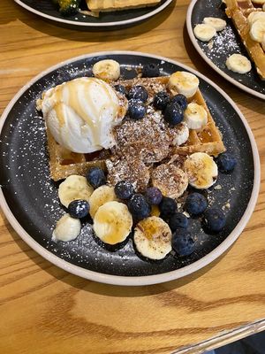 ice cream and berries  at The Waffle House in Norwich