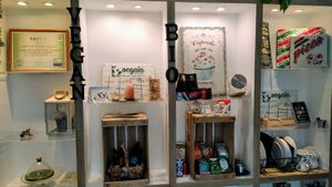 Interior at VeGaia - La Abuela Vegana in Alpedrete