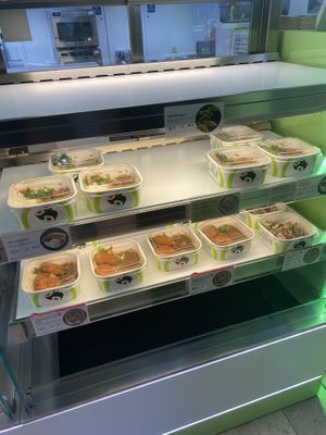 Hot vegan food #Veganuary at Wasabi - Paddington Station in West London