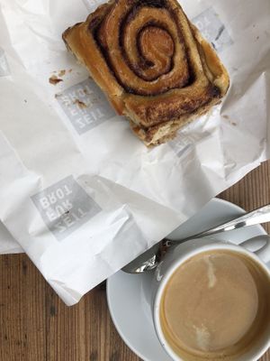 Zwetschgenschnecke   at Zeit für Brot - Weinbergsweg in Berlin
