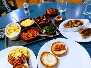 Yumm at Tom's Diner in Banbury