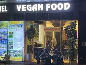 One of three names on front of same restaurant   at The Long Bridge in Tam Coc