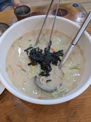 Perilla seed soup at Hae Tteuneun in Gwangju