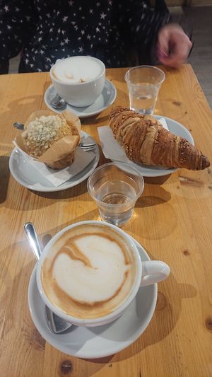  at Avamposto in Bari