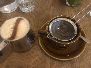 Chai latte   at Greasy Spoon - Tjärhovsgatan in Stockholm