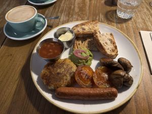 Fully vegan breakfast (195kr)  at Greasy Spoon - Tjärhovsgatan in Stockholm