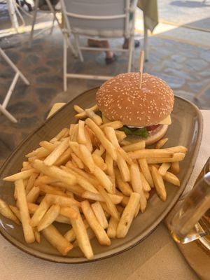 Vegan cheeseburger   at Cafe12 in Crete