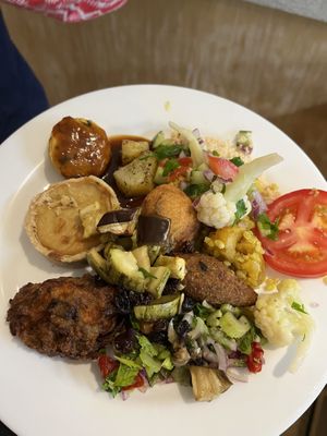 Planty of options😉 at Bardana Cozinha Natural in Rio De Janeiro